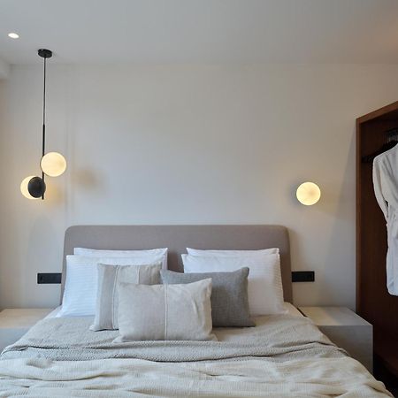 Haya Athens Loftie Suites Екстер'єр фото
