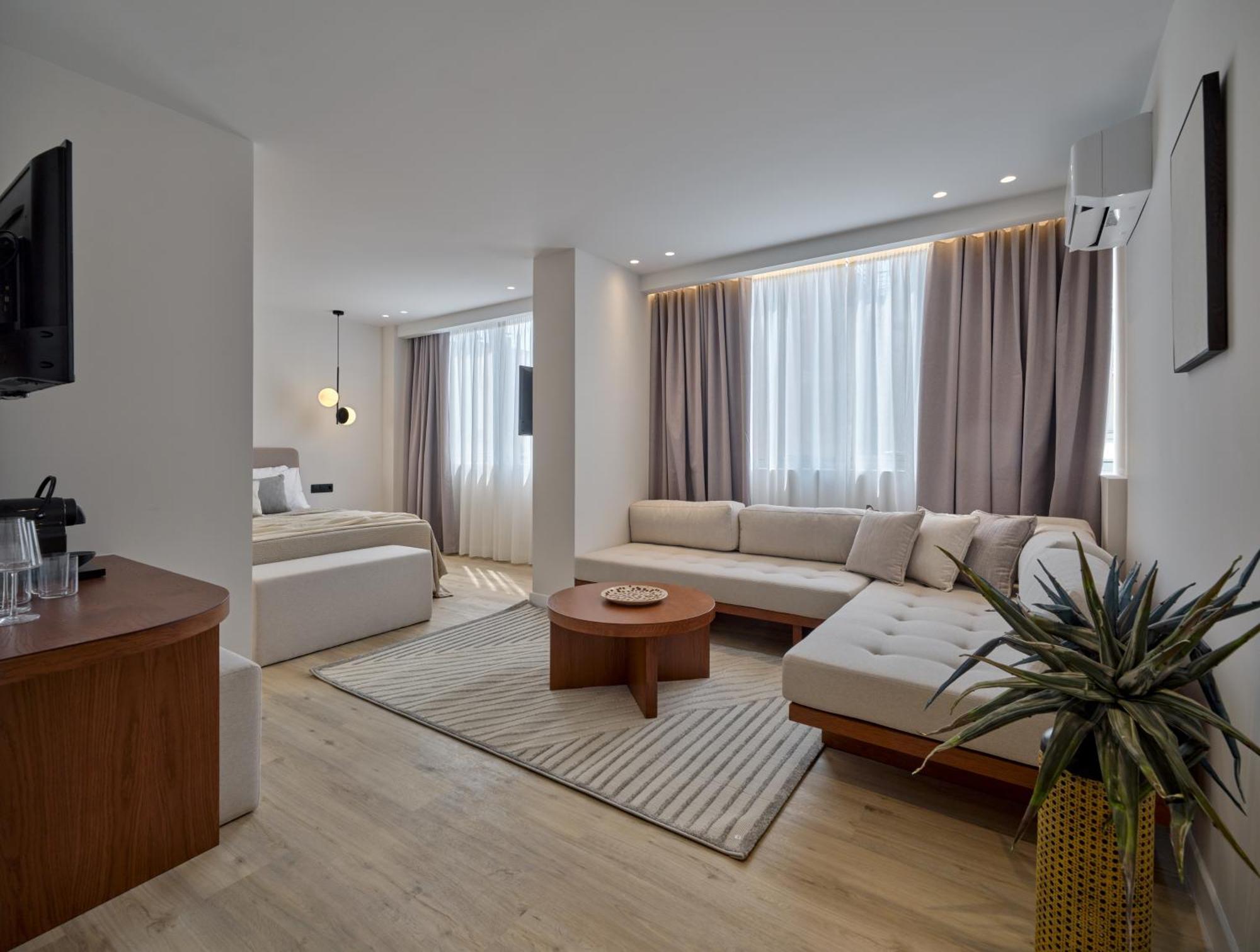 Haya Athens Loftie Suites Екстер'єр фото