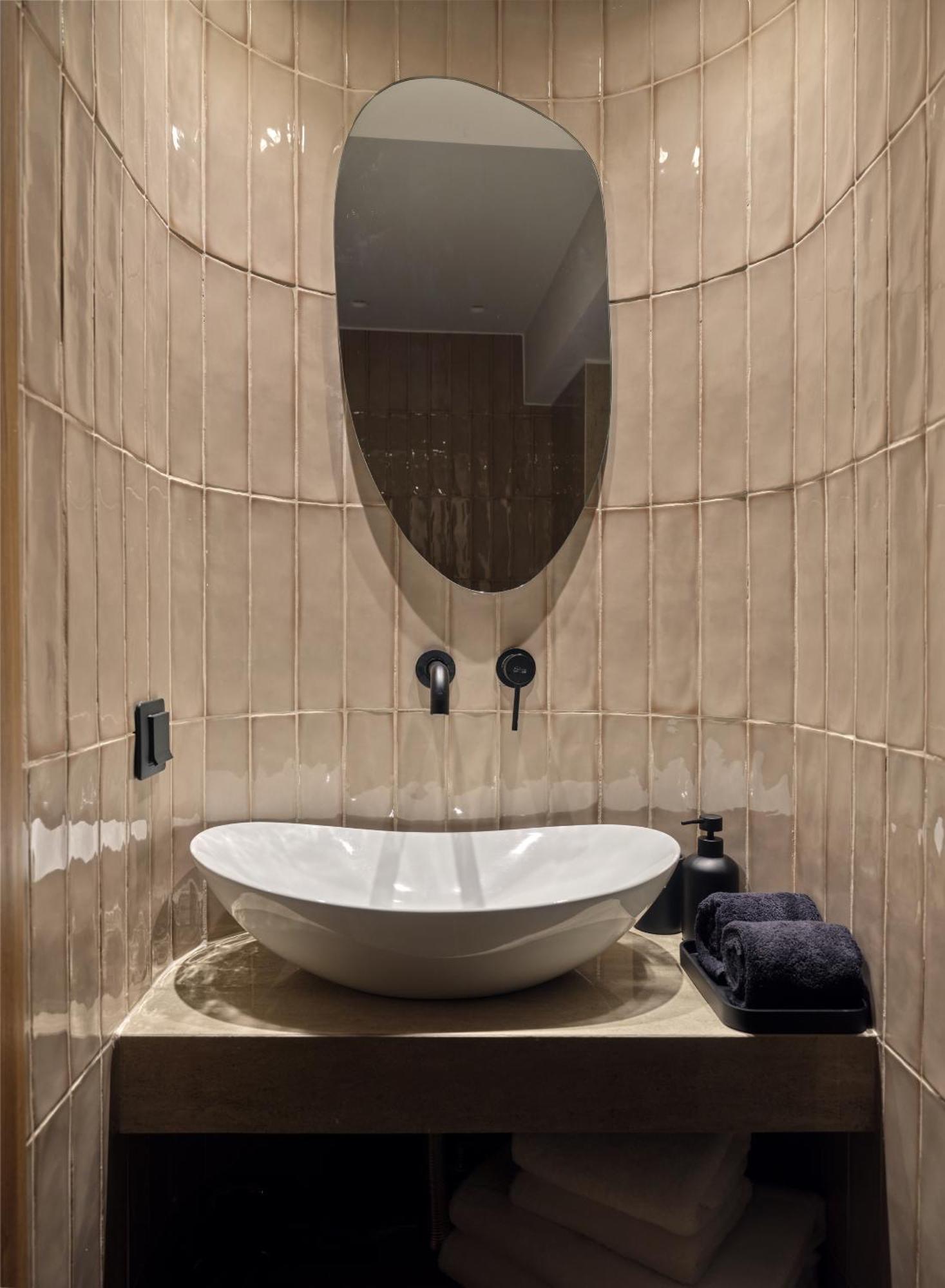Haya Athens Loftie Suites Екстер'єр фото